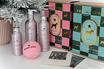 Frenky Lewis Christmas Gift Set Sandalwood, Jasmine & Vanilla 200 ml