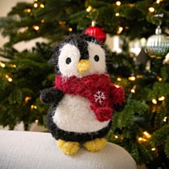 Great&Small Dog Toy Cosy Winter Wishes Penguin 16,5 cm